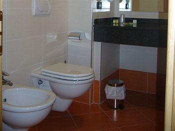 Garden Hotel 3*
